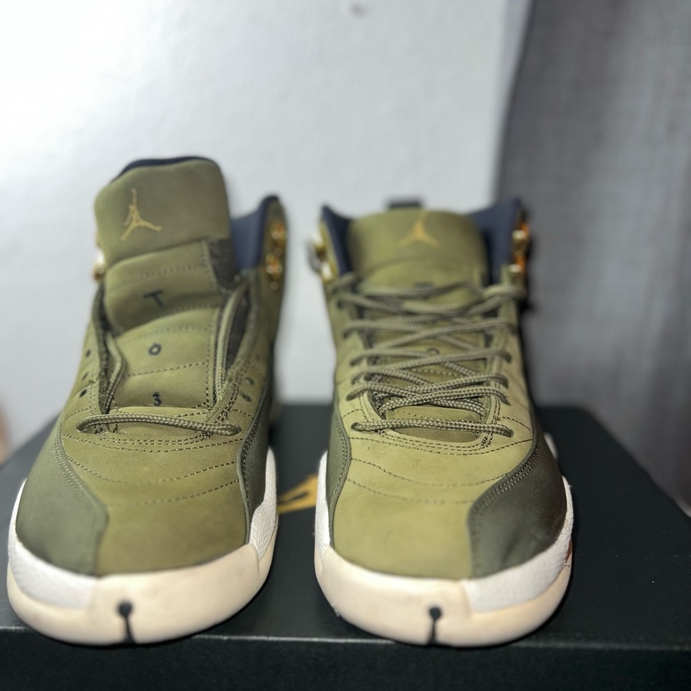 Class of Chris Paul 12 size 9.5